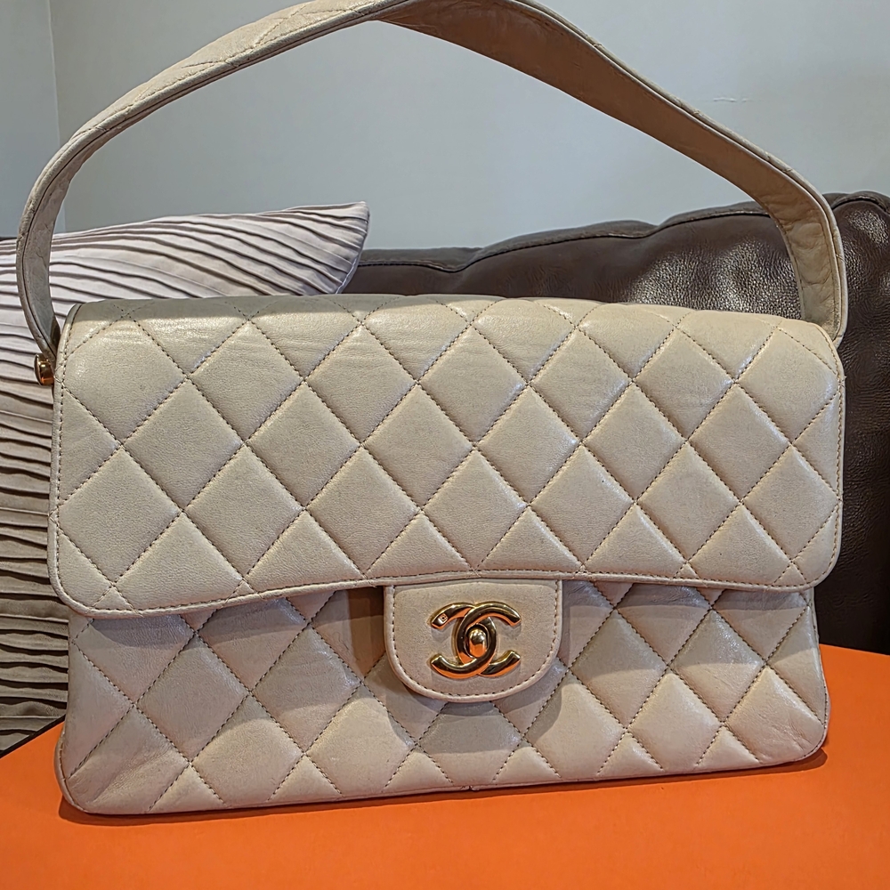 RARE Vintage Chanel Med Double Sided Face Lock Cream Beige Quilted Lambskin Bag
